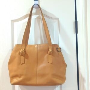 Able genuine leather purse